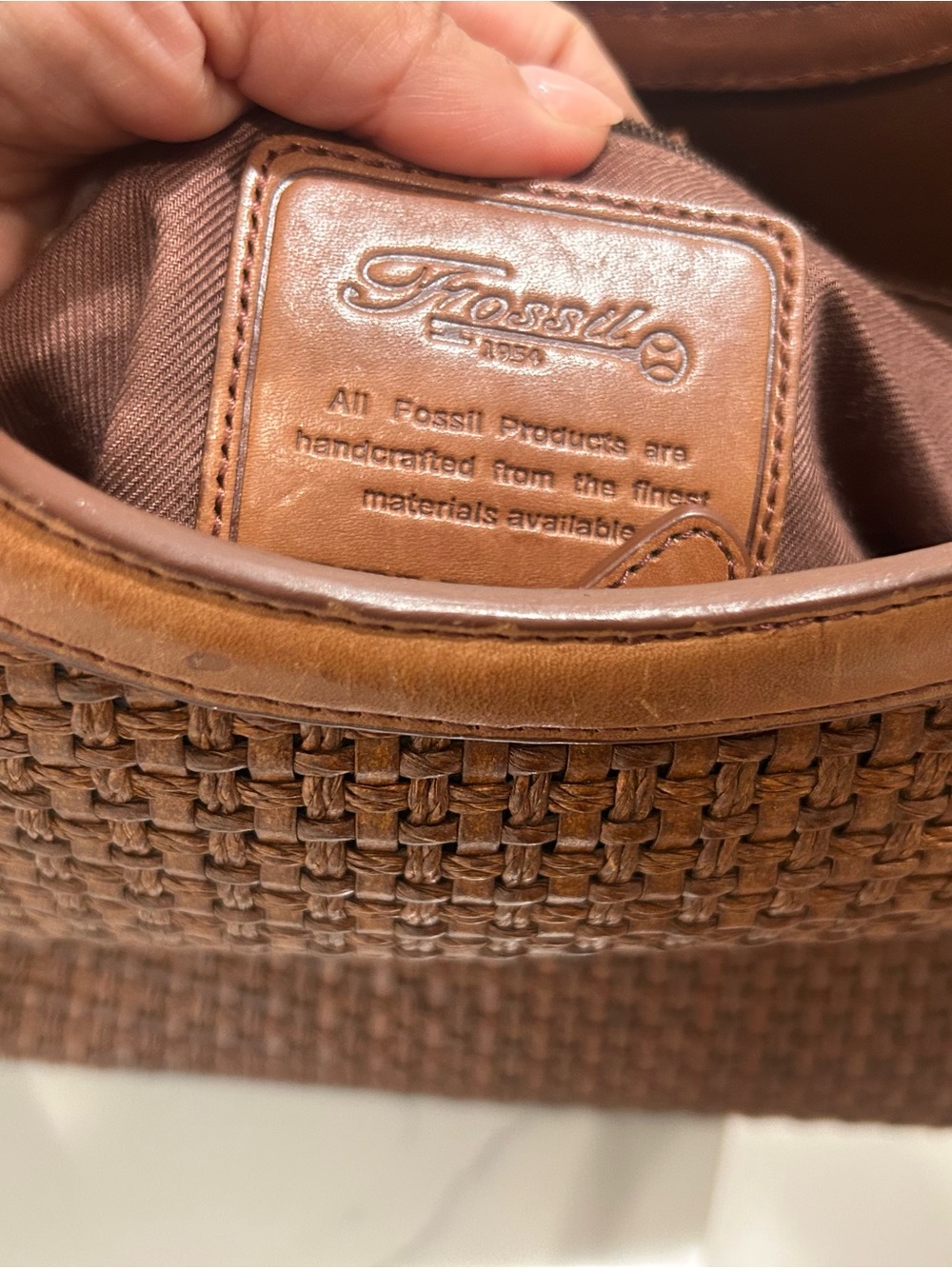 Fossil Woven Leather Crossbody Purse Wood Ring Handle Detachable Strap - Picture 2 of 2
